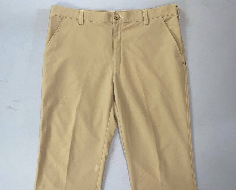 Under Armour Men's Flat Front Stretch Performance Chino Golf Pants. Beige, 38X32